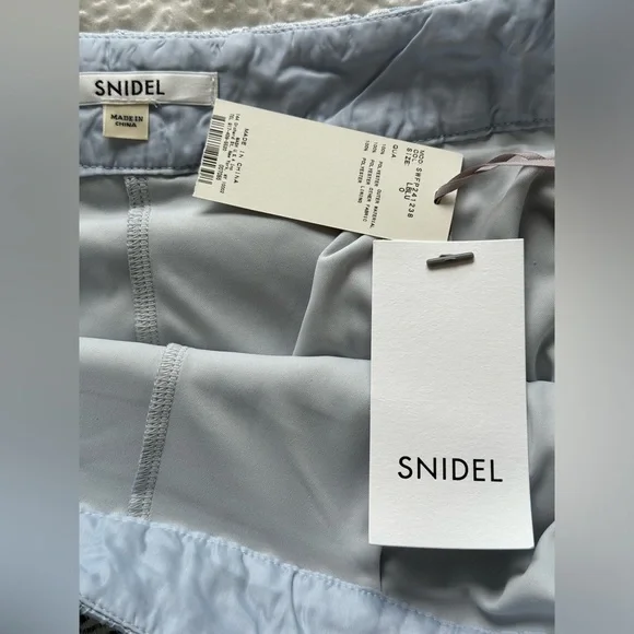 SALE‼️ ONLY TODAY‼️ Skirt Size 0 or S New with a tag - Picture 4 of 5